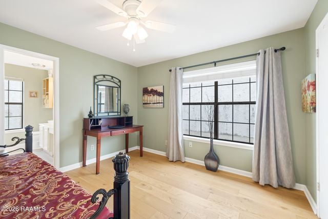 1304 E Bayou Parkway 5b, Lafayette, LA 70508