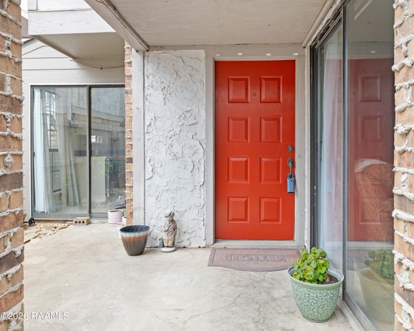 1304 E Bayou Parkway 5b, Lafayette, LA 70508