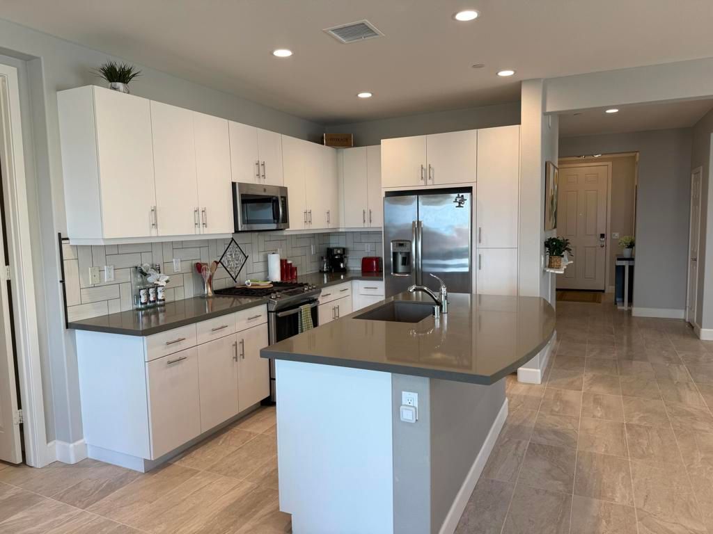 82721 Rosewood Drive, Indio, CA 92201