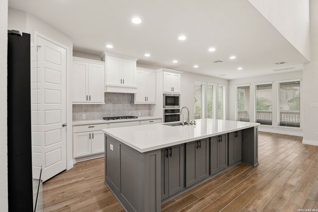 1429 Pitcher Bnd, San Antonio, TX 78253