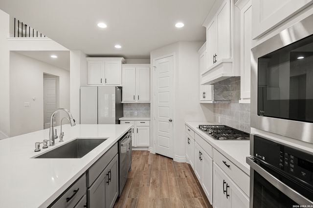 1429 Pitcher Bnd, San Antonio, TX 78253