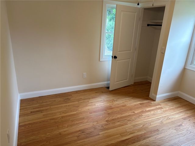 76 Beverly Road, East Providence, RI 02915