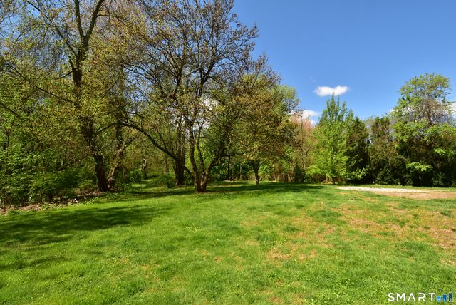 740 Dart Hill Road, Vernon, CT 06066