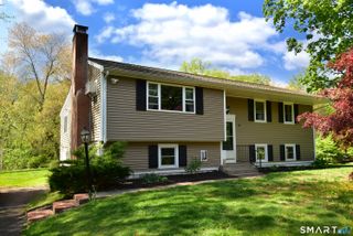 740 Dart Hill Road, Vernon, CT 06066