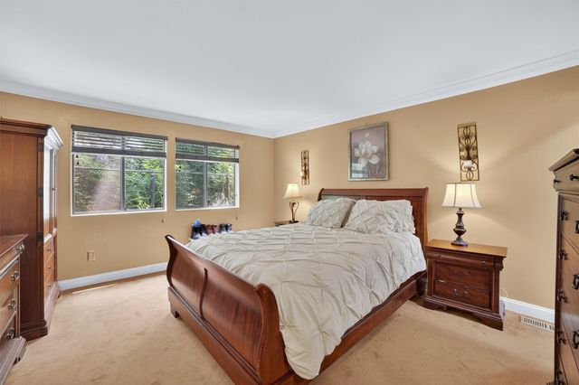 14 Steven Drive 1, Ossining, NY 10562