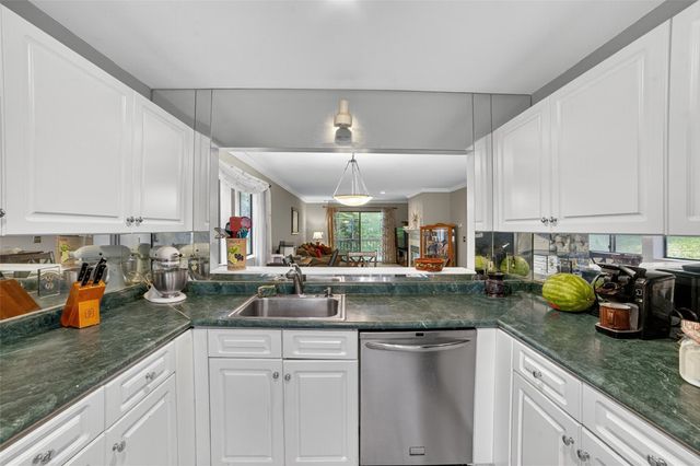 14 Steven Drive 1, Ossining, NY 10562