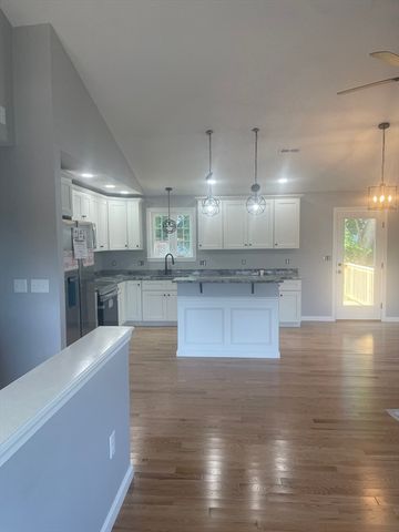 27 Havana Rd, Worcester, MA 01603