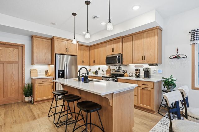 511 Southfork Circle SE, Hutchinson, MN 55350