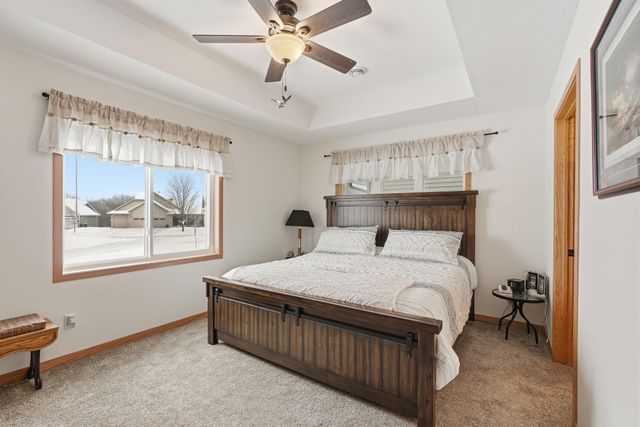 511 Southfork Circle SE, Hutchinson, MN 55350