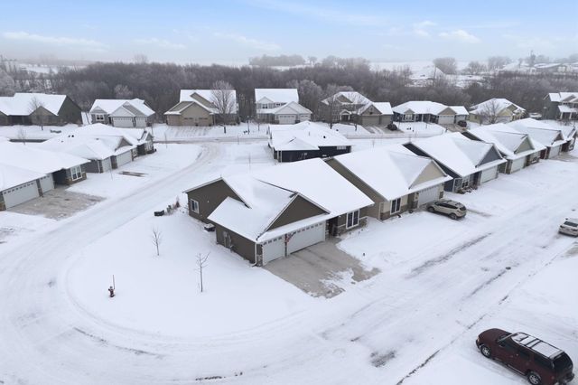 511 Southfork Circle SE, Hutchinson, MN 55350