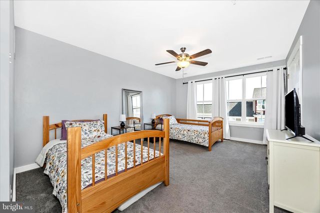 1310 MARSALIS PL, Frederick, MD 21702