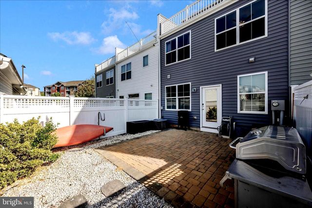 1310 MARSALIS PL, Frederick, MD 21702