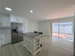 6514 SW 128th Pl 6514, Miami, FL 33183