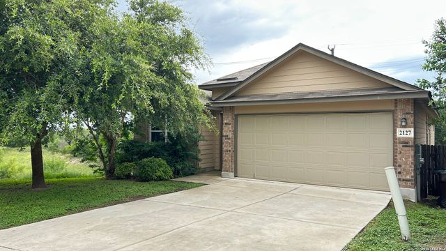 2127 EMERALD EDGE, San Antonio, TX 78245