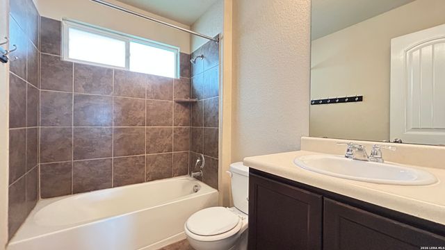 2127 EMERALD EDGE, San Antonio, TX 78245