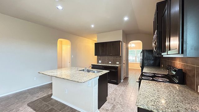 2127 EMERALD EDGE, San Antonio, TX 78245
