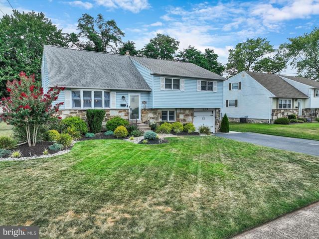 1019 HOWARD RD, Warminster, PA 18974