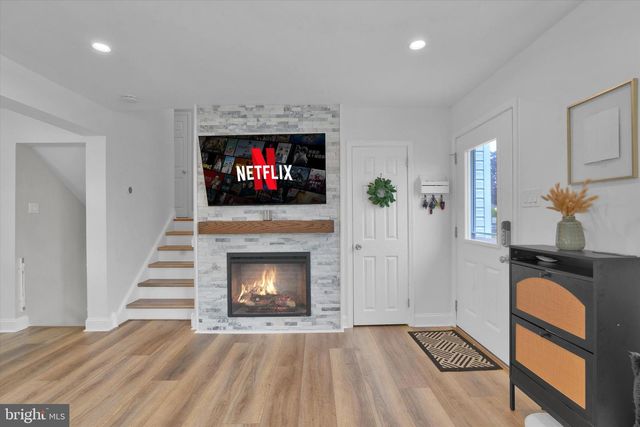 1019 HOWARD RD, Warminster, PA 18974