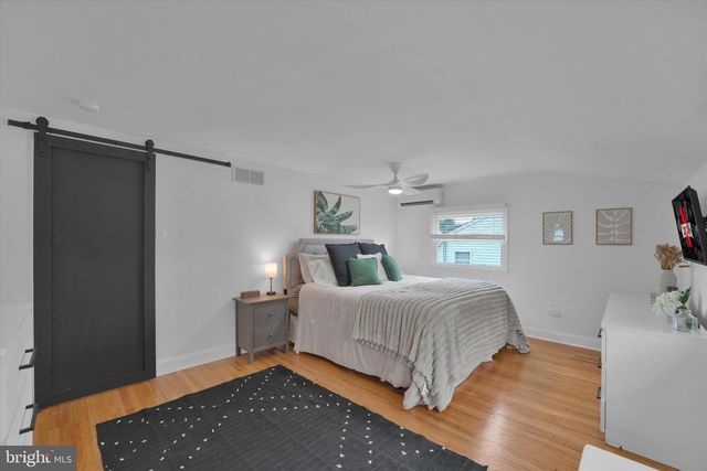 1019 HOWARD RD, Warminster, PA 18974