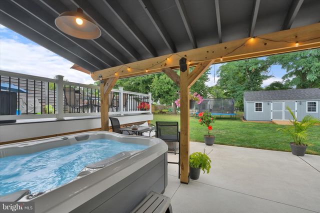 1019 HOWARD RD, Warminster, PA 18974