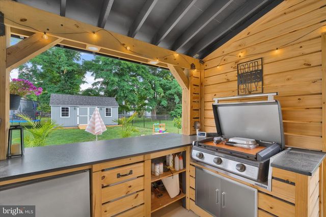 1019 HOWARD RD, Warminster, PA 18974