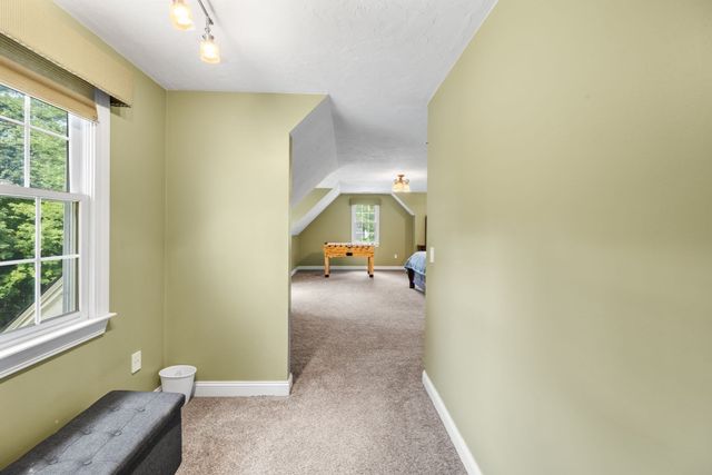 101 Schoolhouse Ln, Boxborough, MA 01719