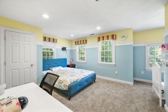 101 Schoolhouse Ln, Boxborough, MA 01719