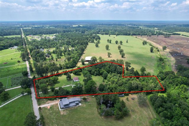 1137 Jones Road, New Waverly, TX 77358