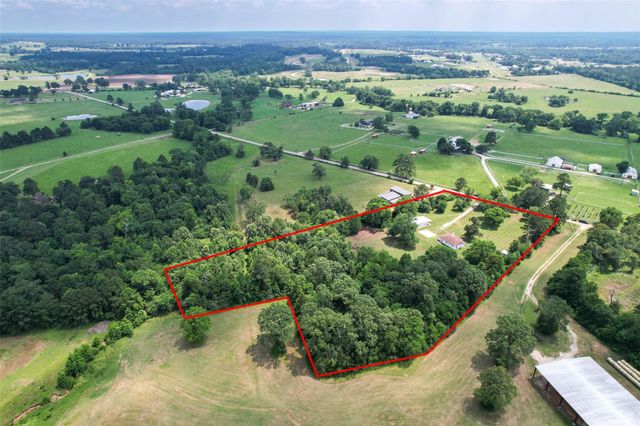 1137 Jones Road, New Waverly, TX 77358