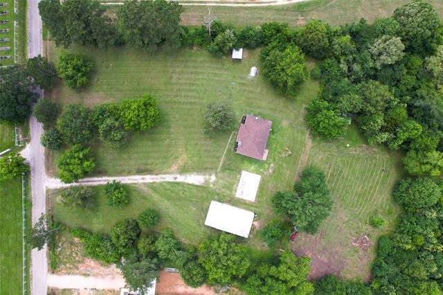 1137 Jones Road, New Waverly, TX 77358