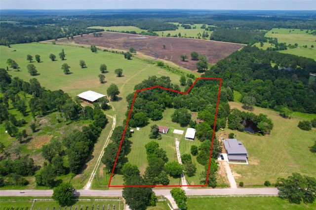 1137 Jones Road, New Waverly, TX 77358
