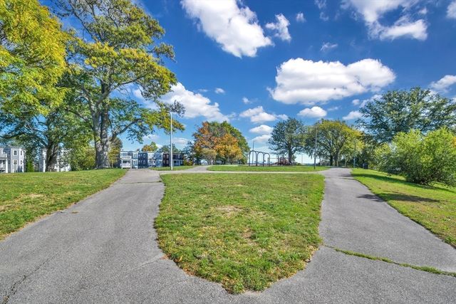 69 Mount Ida Rd 1, Boston, MA 02122