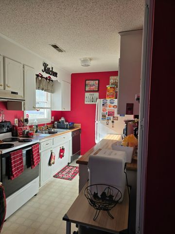 416 Pisgah Lane, Inman, SC 29349