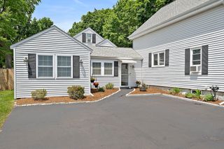 37 Davis St 2, Mansfield, MA 02048