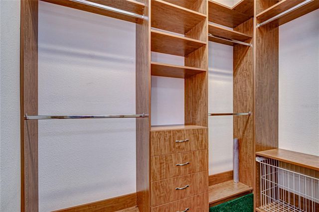 4505 BLOOMSBURY COURT, Tampa, FL 33624