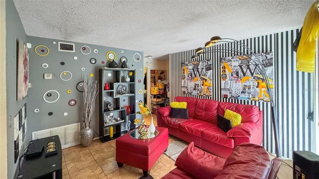 2155 SAN JOSE, Orlando, FL 32808