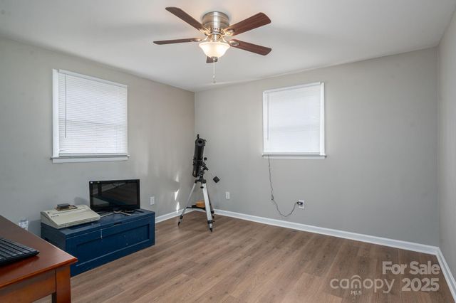 164 8th Avenue SW, Conover, NC 28613