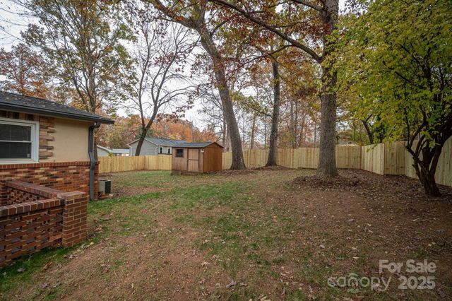 164 8th Avenue SW, Conover, NC 28613