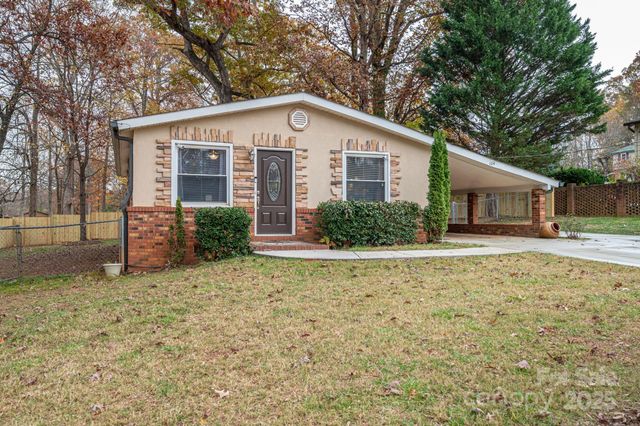 164 8th Avenue SW, Conover, NC 28613