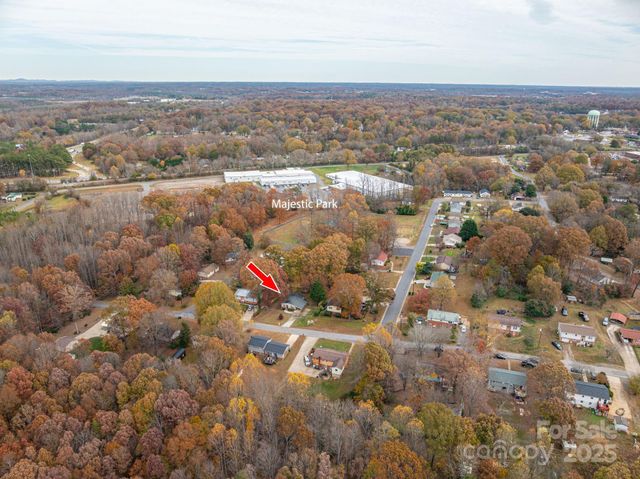 164 8th Avenue SW, Conover, NC 28613