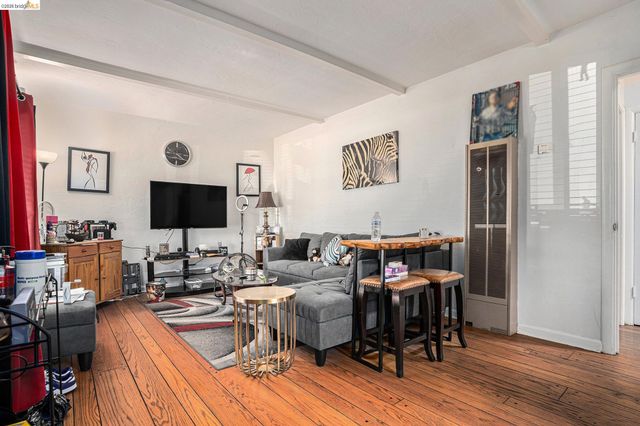 2353 83Rd Ave, Oakland, CA 94605