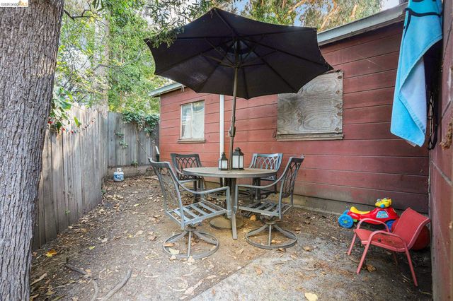 2353 83Rd Ave, Oakland, CA 94605