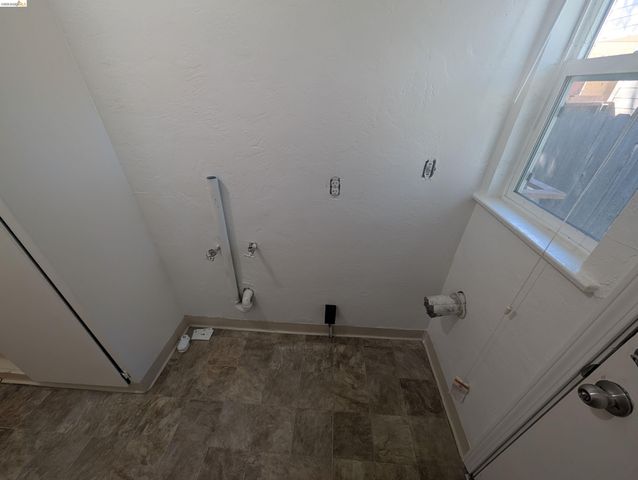 2353 83Rd Ave, Oakland, CA 94605