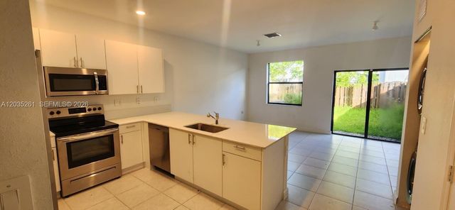 13265 SW 286th Terrace 13265, Homestead, FL 33033