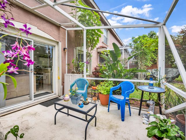 6887 Willow Creek Run, Lake Worth, FL 33463