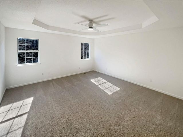 180 Honeysuckle SE Drive, Calhoun, GA 30701