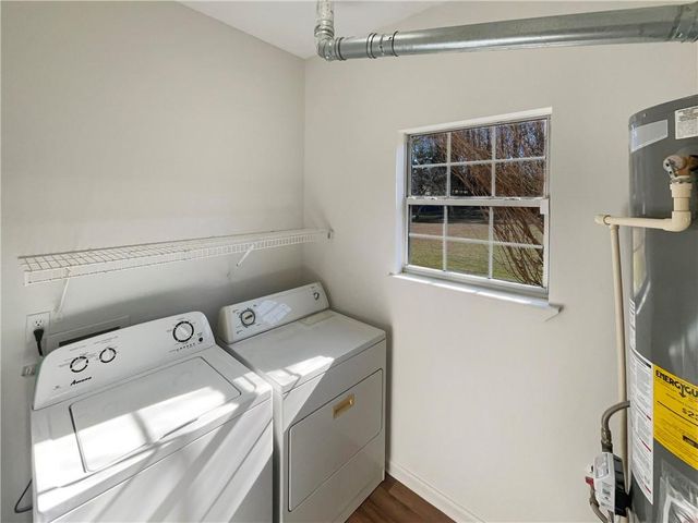 180 Honeysuckle SE Drive, Calhoun, GA 30701