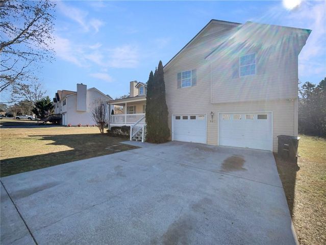 180 Honeysuckle SE Drive, Calhoun, GA 30701