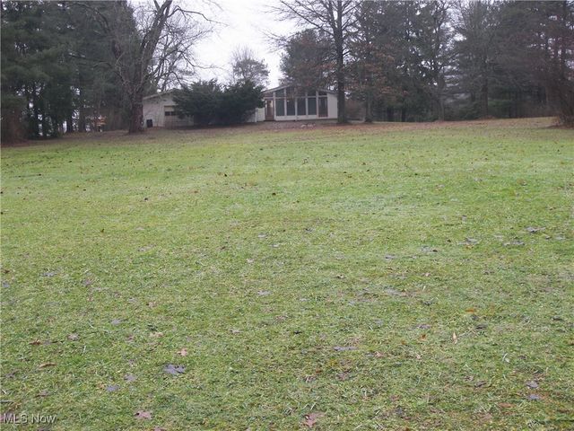 13717 Caves Road, Novelty, OH 44072