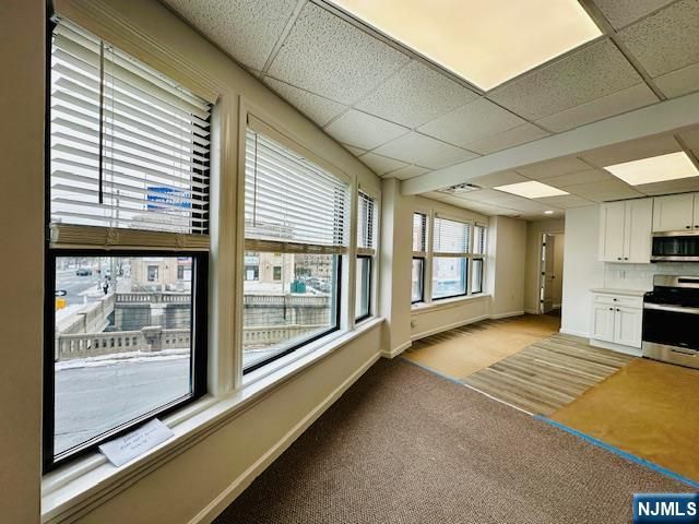 1 W Columbia Avenue 1, Palisades Park, NJ 07650